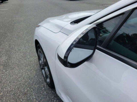 2023 Kia K5 EX