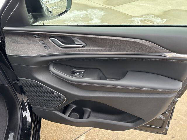 2025 Jeep Grand Cherokee L Overland