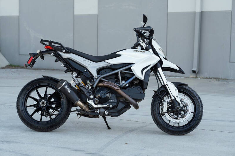 2013 Ducati Hypermotard 821