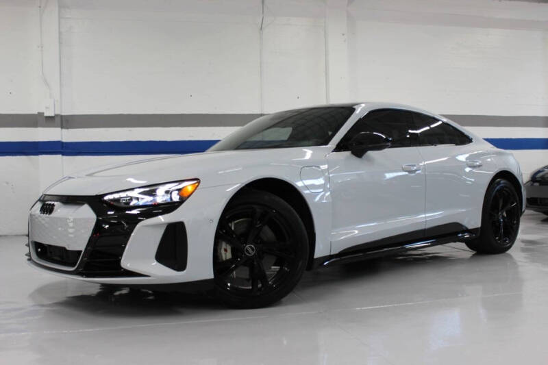 2023 Audi e-tron GT quattro Prestige