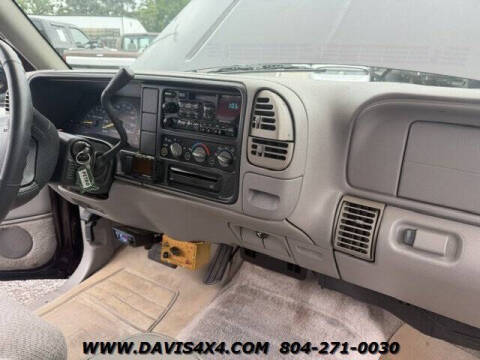 1997 GMC Suburban C2500