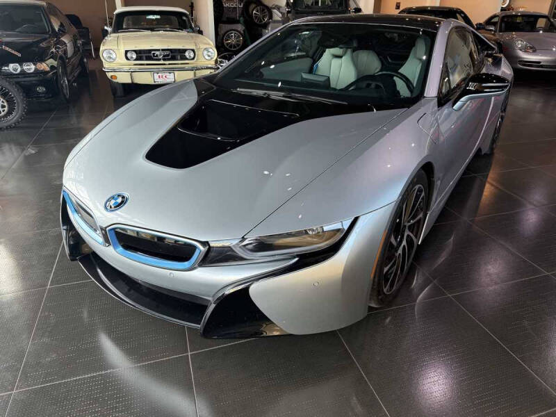 2014 BMW i8