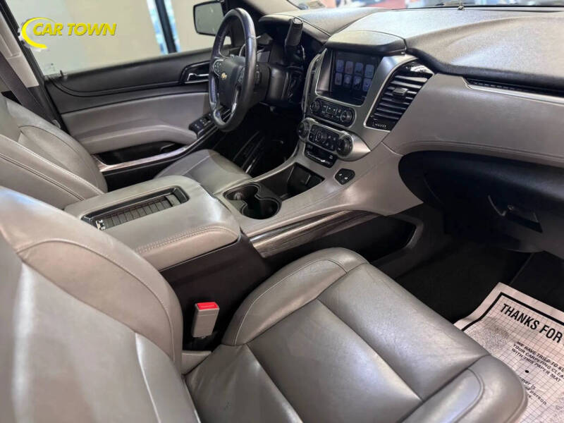 2017 Chevrolet Suburban LT