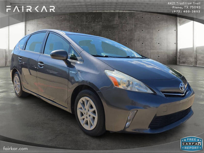2012 Toyota Prius v Three