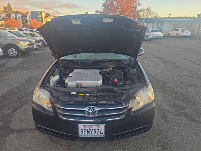 2007 Toyota Avalon XL