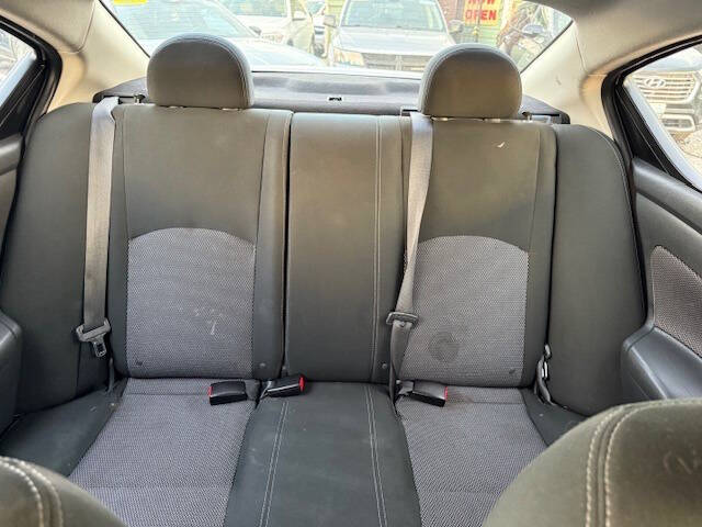 2019 Nissan Versa SV