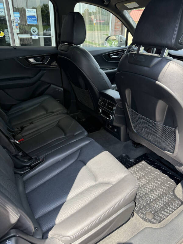 2019 Audi Q7 quattro Prestige 55 TFSI