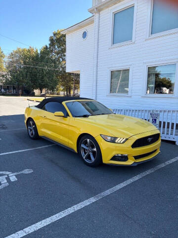 2015 Ford Mustang V6