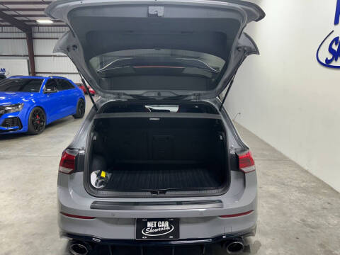 2024 Volkswagen Golf GTI SE