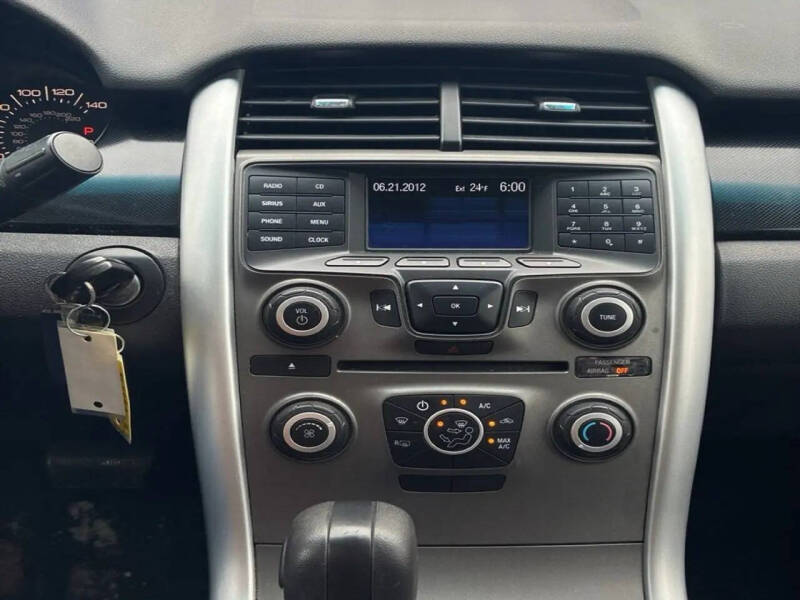 2013 Ford Edge SE