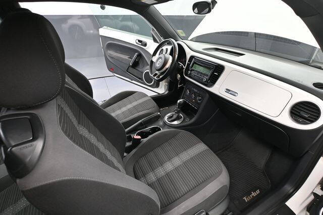 2012 Volkswagen Beetle
