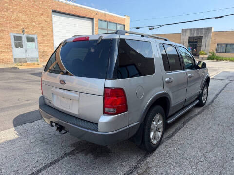 2004 Ford Explorer XLT