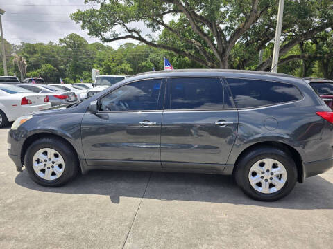 2011 Chevrolet Traverse LS