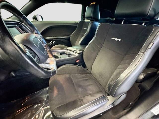 2015 Dodge Challenger SRT 392