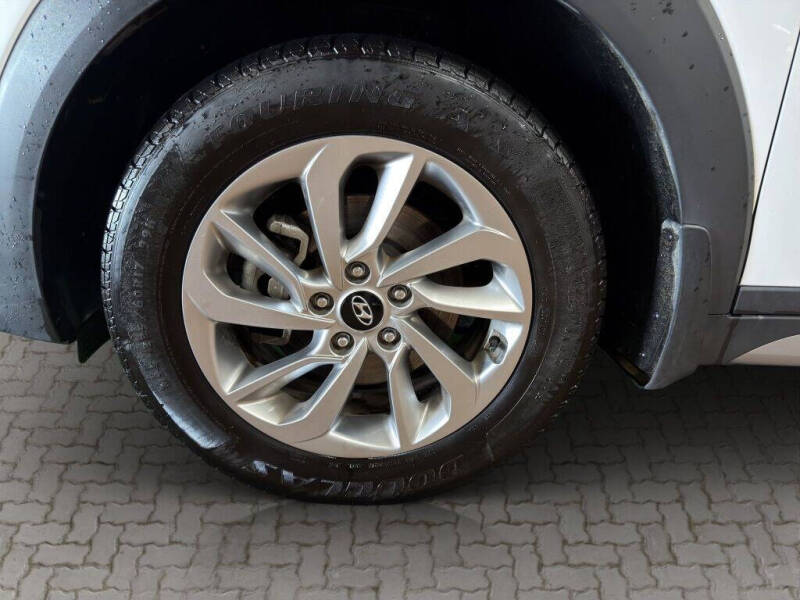 2017 Hyundai Tucson SE
