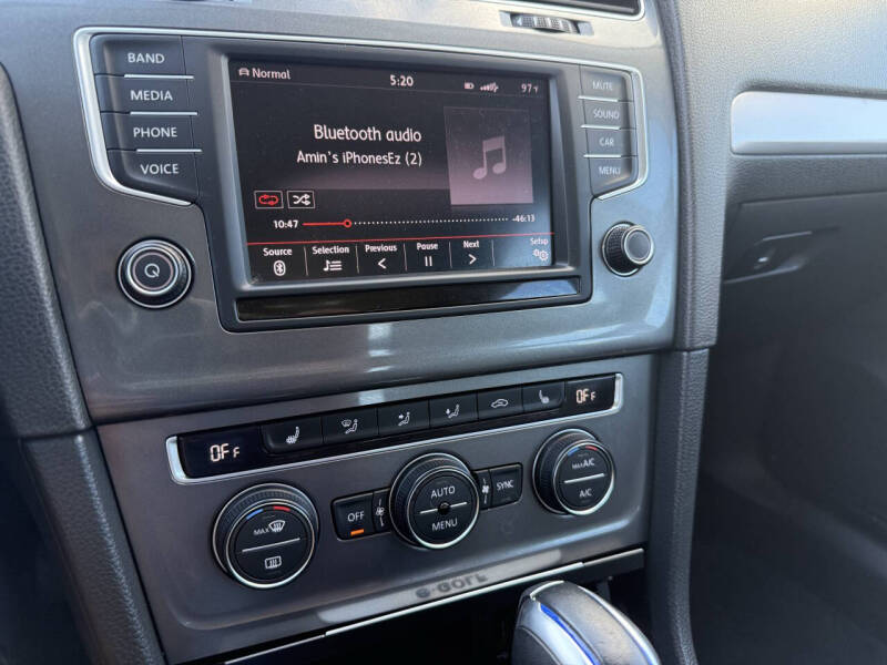 2016 Volkswagen e-Golf SE