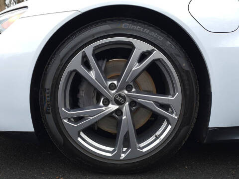 2023 Audi e-tron GT quattro Premium Plus