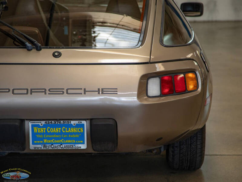 1982 Porsche 928