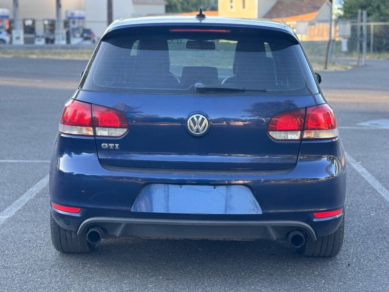 2011 Volkswagen GTI