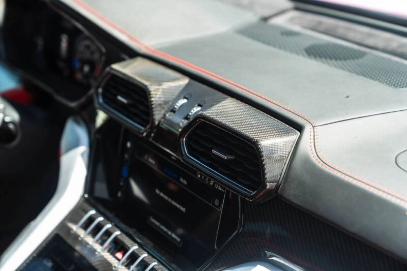 2020 Lamborghini Urus