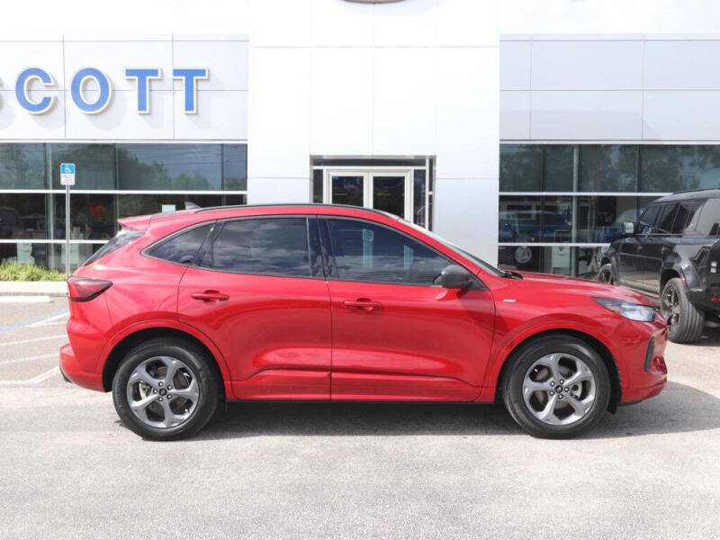 2023 Ford Escape ST-Line