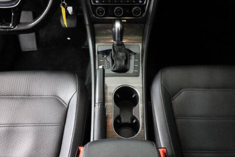 2016 Volkswagen Passat