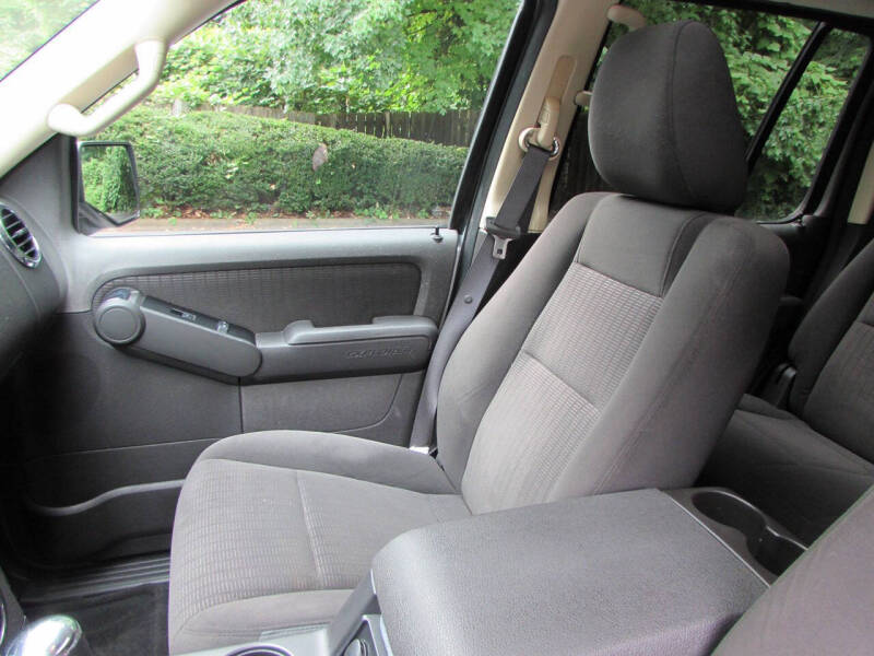 2010 Ford Explorer XLT