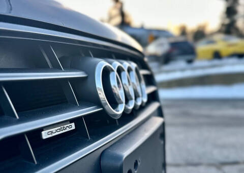 2016 Audi A4 2.0T quattro Premium