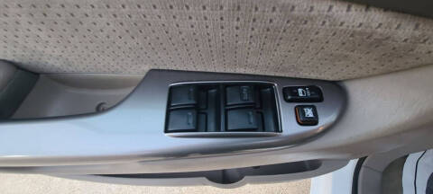 2010 Toyota Sienna LE 7-Passenger