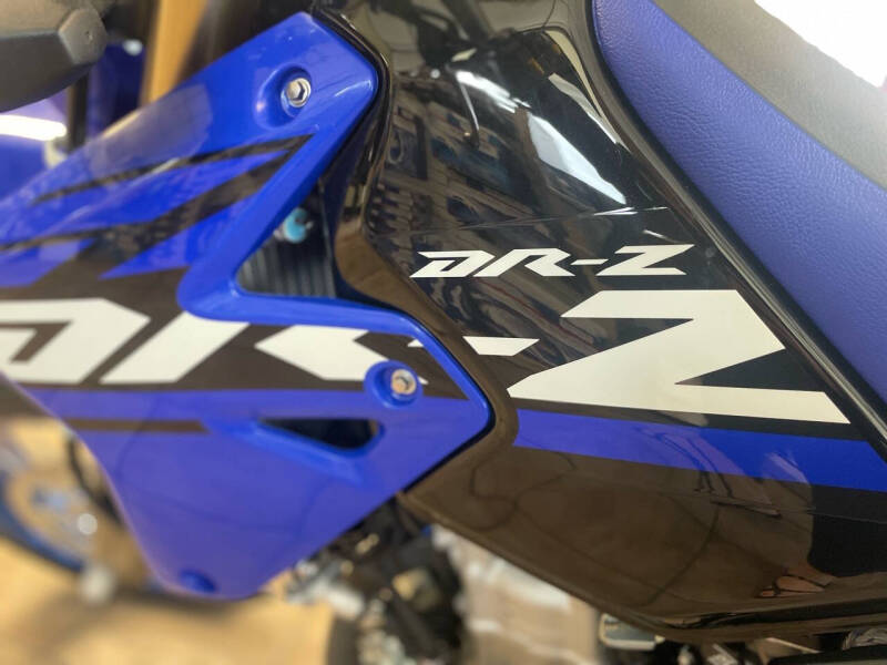 2024 Suzuki DR-Z400SM