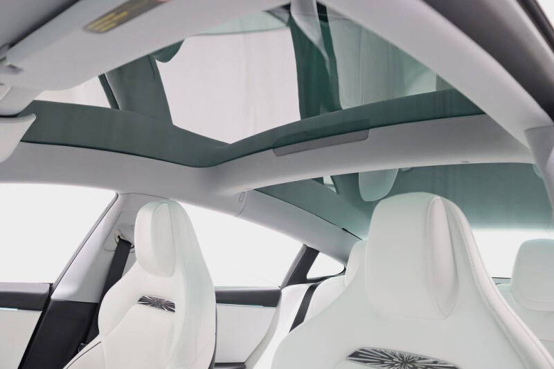 2024 Tesla Model 3 Performance