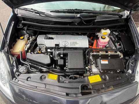 2013 Toyota Prius Four