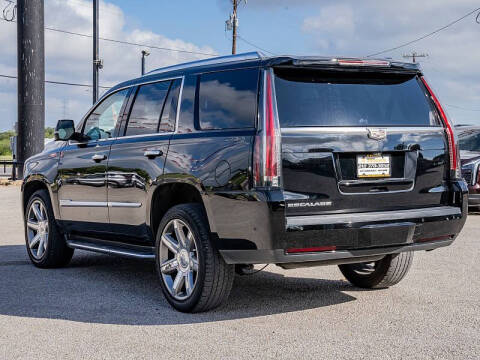 2019 Cadillac Escalade Luxury