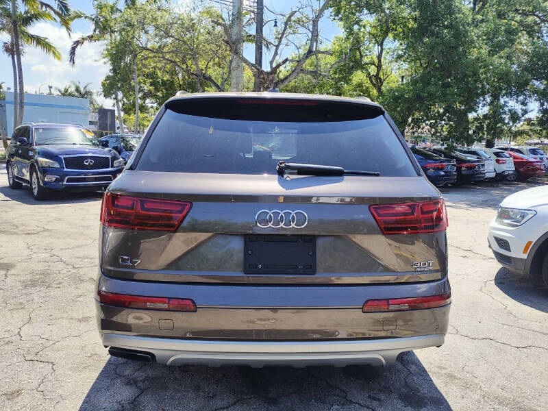 2017 Audi Q7 3.0T quattro Premium Plus