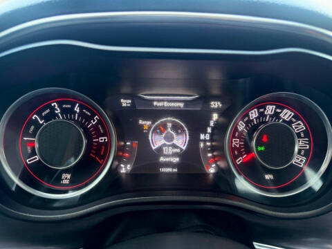 2015 Dodge Challenger SXT