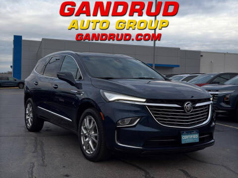 2023 Buick Enclave Essence