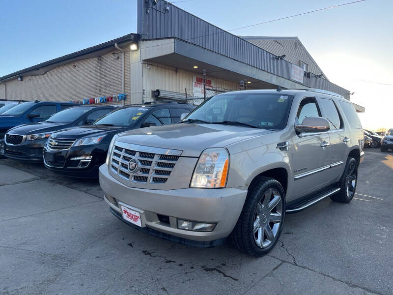 2007 Cadillac Escalade for sale at Six Brothers Mega Lot in Youngstown OH