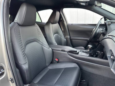 2022 Lexus UX 200
