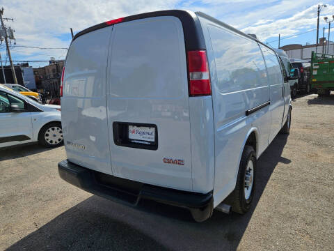 2017 GMC Savana 3500