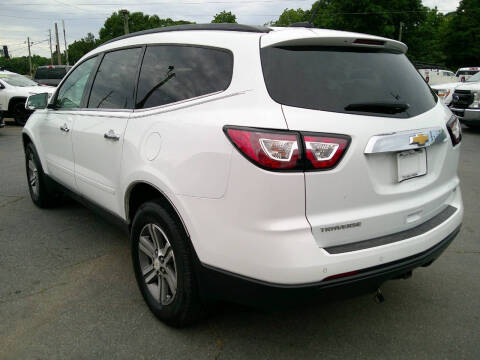 2017 Chevrolet Traverse LT
