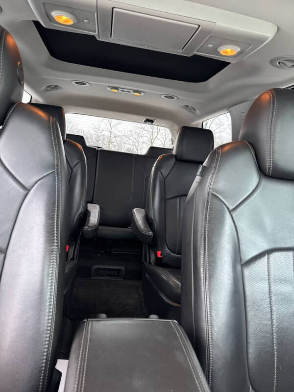 2016 GMC Acadia Denali