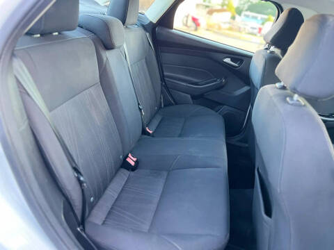 2016 Ford Focus SE