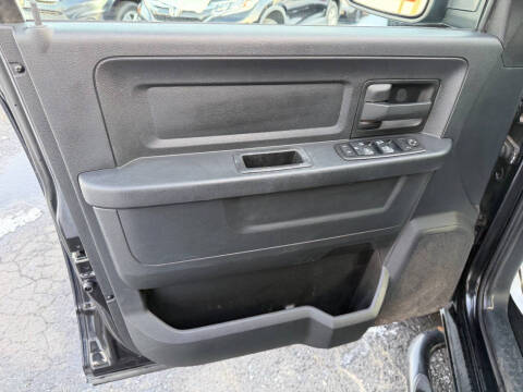 2015 RAM 1500 Express