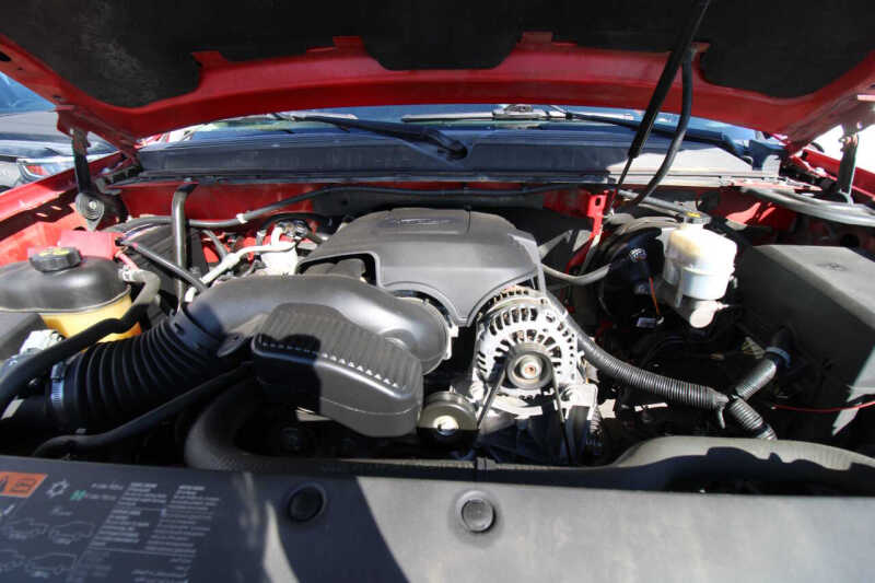 2012 Chevrolet Avalanche LS