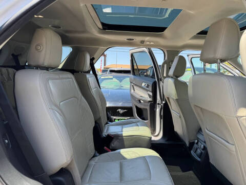 2019 Ford Explorer Platinum