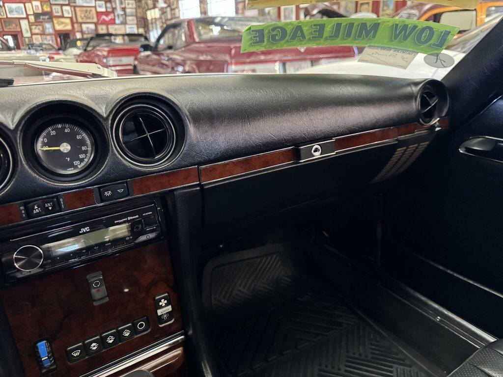 1989 Mercedes-Benz 560-Class 13
