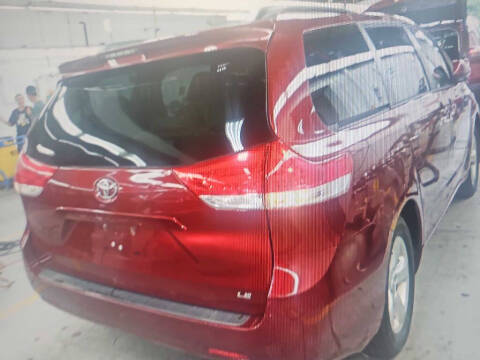 2013 Toyota Sienna