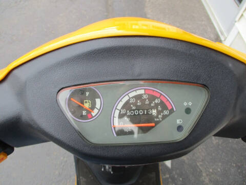 2023 Wolf Brand Scooters RX-50