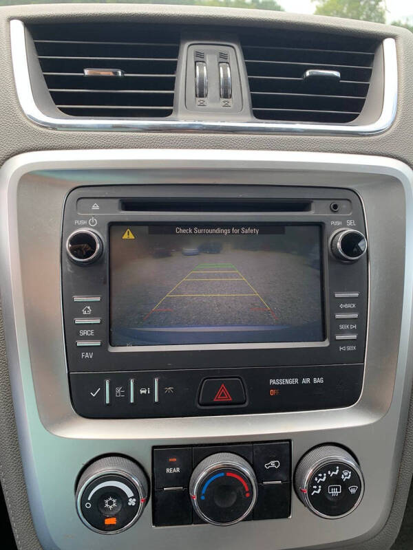 2016 GMC Acadia SLE-1