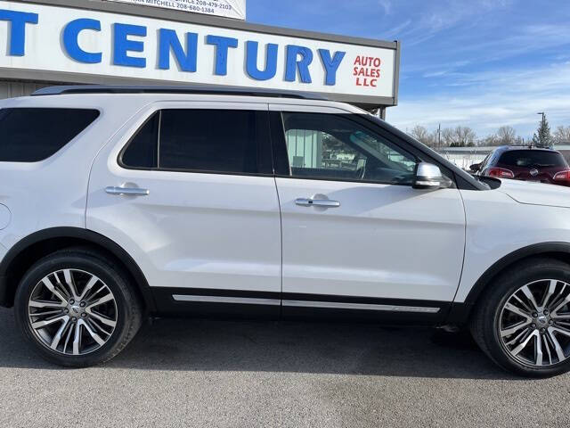 2017 Ford Explorer Platinum